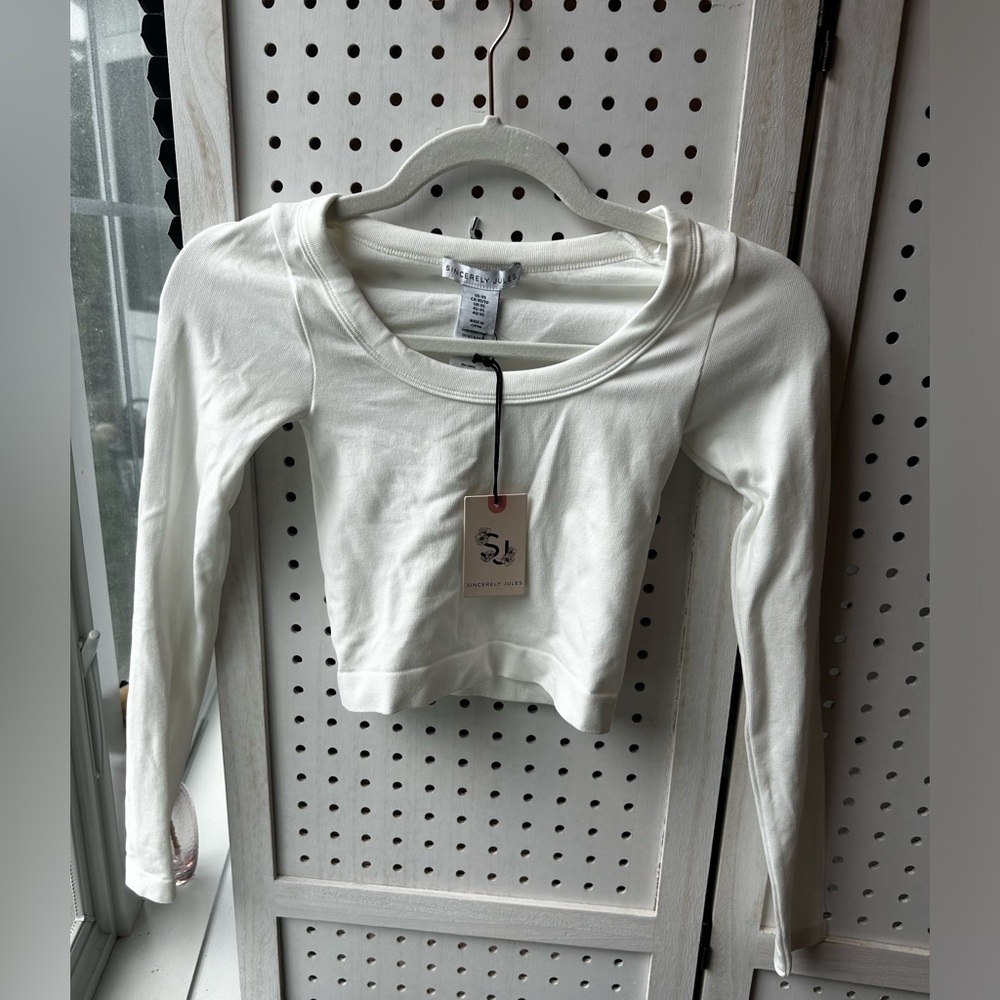 Sincerely Jules White Long Sleeve Crop Top – XS (NWT)